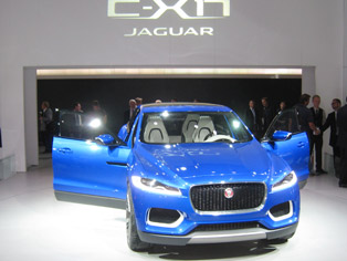 SUV车型Jaguar CX17概念车