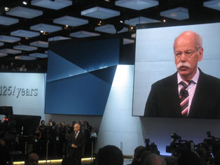 Dieter Zetsche CEO发布运动款EV等