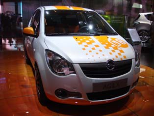 铃木Splash的OEM车型 Opel Agila