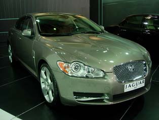 Jaguar XJ