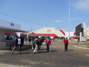 Auto Expo 2014会场内部