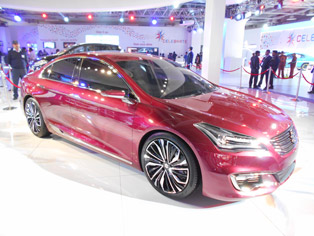 C细分三厢车Ciaz（概念车）