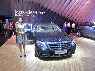 梅赛德斯奔驰展出了迈巴赫（Maybach）、S级等车型