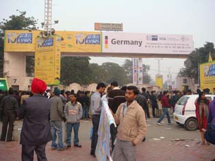 印度车展展馆（Pragati Maidan）正门