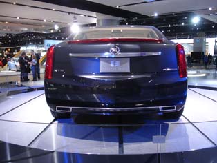 Cadillac XTS Platinum（混合动力）