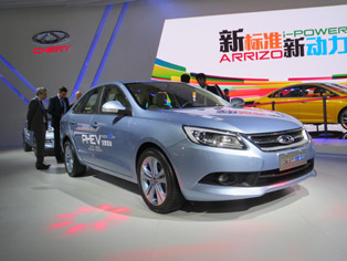 奇瑞汽车展出艾瑞泽7 PHEV