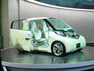 FT-EVII，着眼于近期汽车化社会的短途代步用小型EV概念车，未公布上市计划。